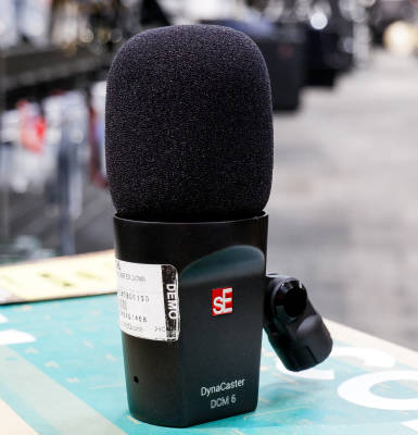 【新品・未開封】sE Electronics DynaCaster DCM6 SE Electronics DCM6 Dynacaster DCM 6 Broadcast Microphone